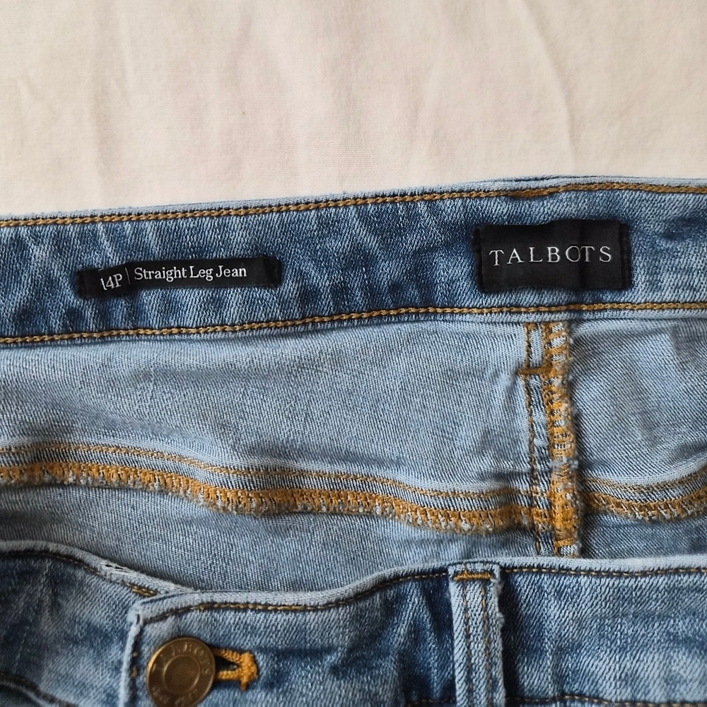 Talbots Petites Straight Leg Jeans - Medium Wash Denim - Size 14P - Picture 2 of 10